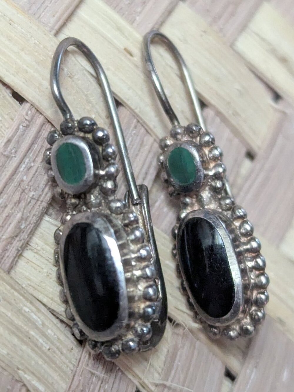 Vintage native American sterling silver black and green onyx earrings